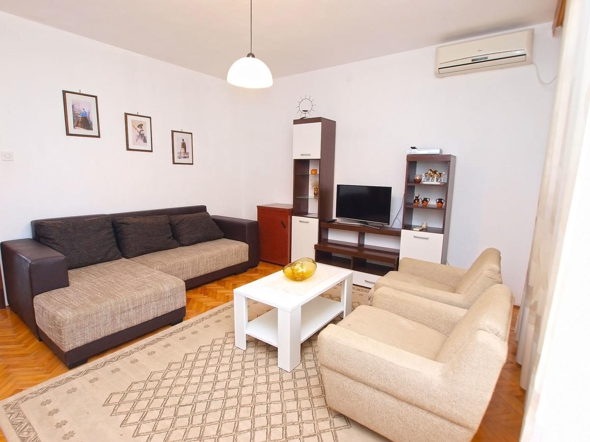 Apartments Ivan 41 Pola Esterno foto