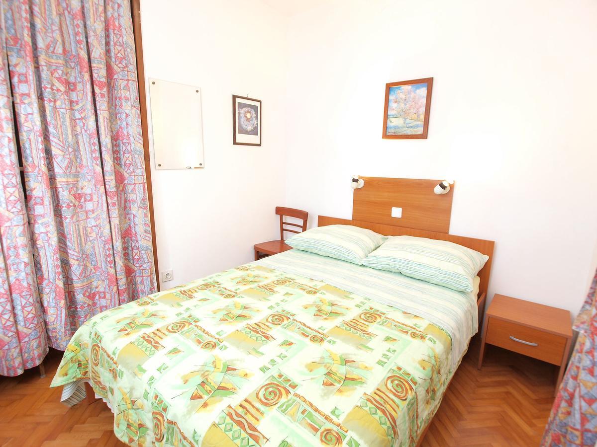 Apartments Ivan 41 Pola Esterno foto
